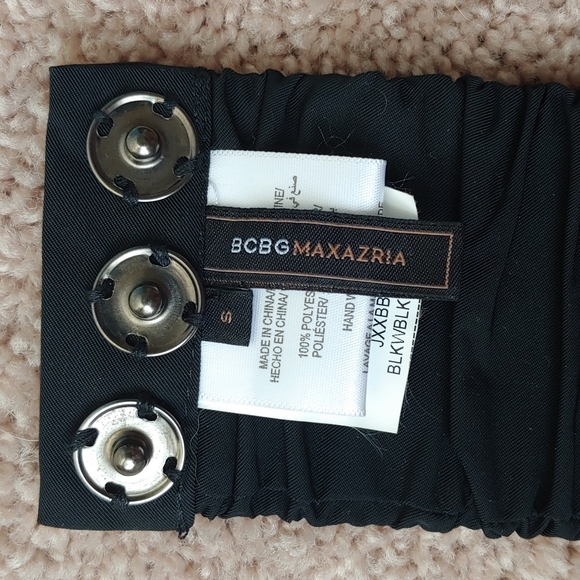 BCBG MaxAzria Elastic Bow Belt - Picture 3 of 4